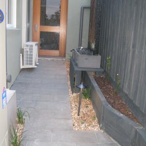 Townhouse landscape garden design - Montmorency