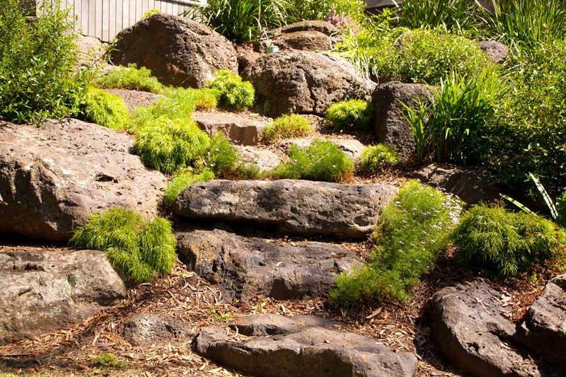 Large garden landscaping project - Warrandyte | Love Your Landscape